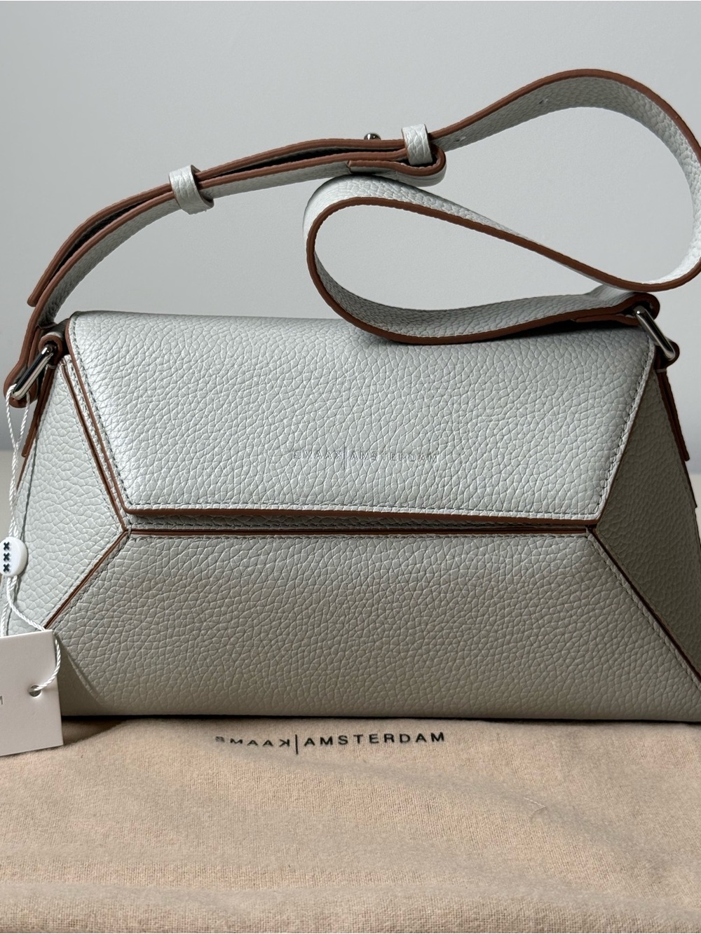 NIB Smaak Amsterdam Izzy Shoulder bag in Cloud
